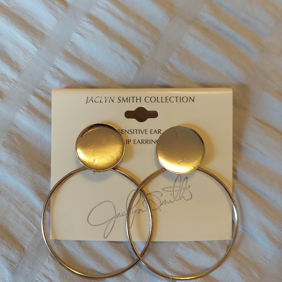 Jaclyn Smith Jewelry - Jaclyn Smith Gold Hoops Clip On Earrings